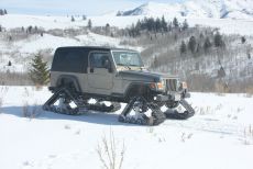 Truck-Tracks-2004-Jeep-Wrangler.jpg